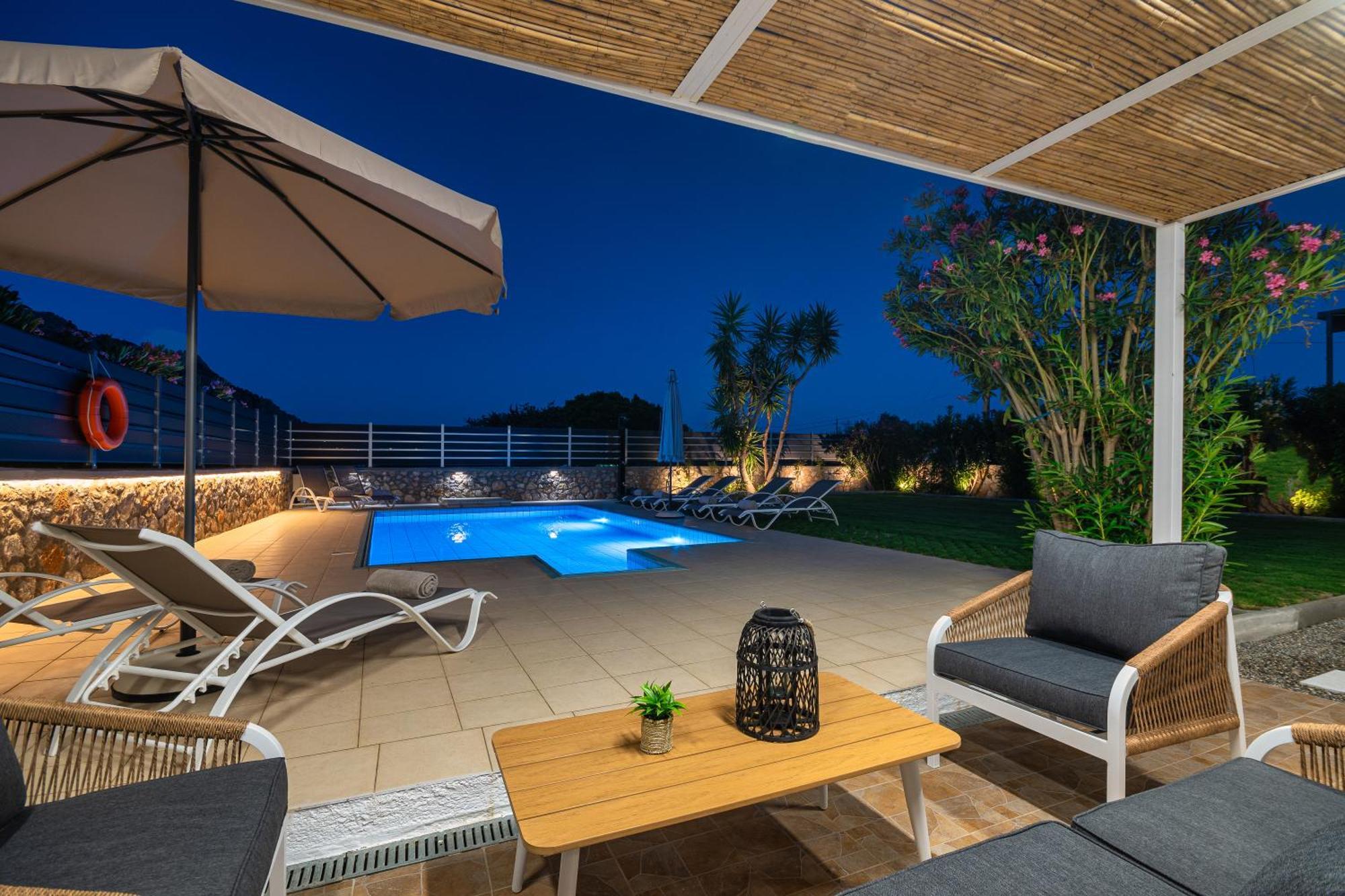 Villa Mariani II - In Lothiarika, Newly Renovated June 2024, Private Pool, Lindos 10 Min, Beach 120M Lardos Eksteriør billede