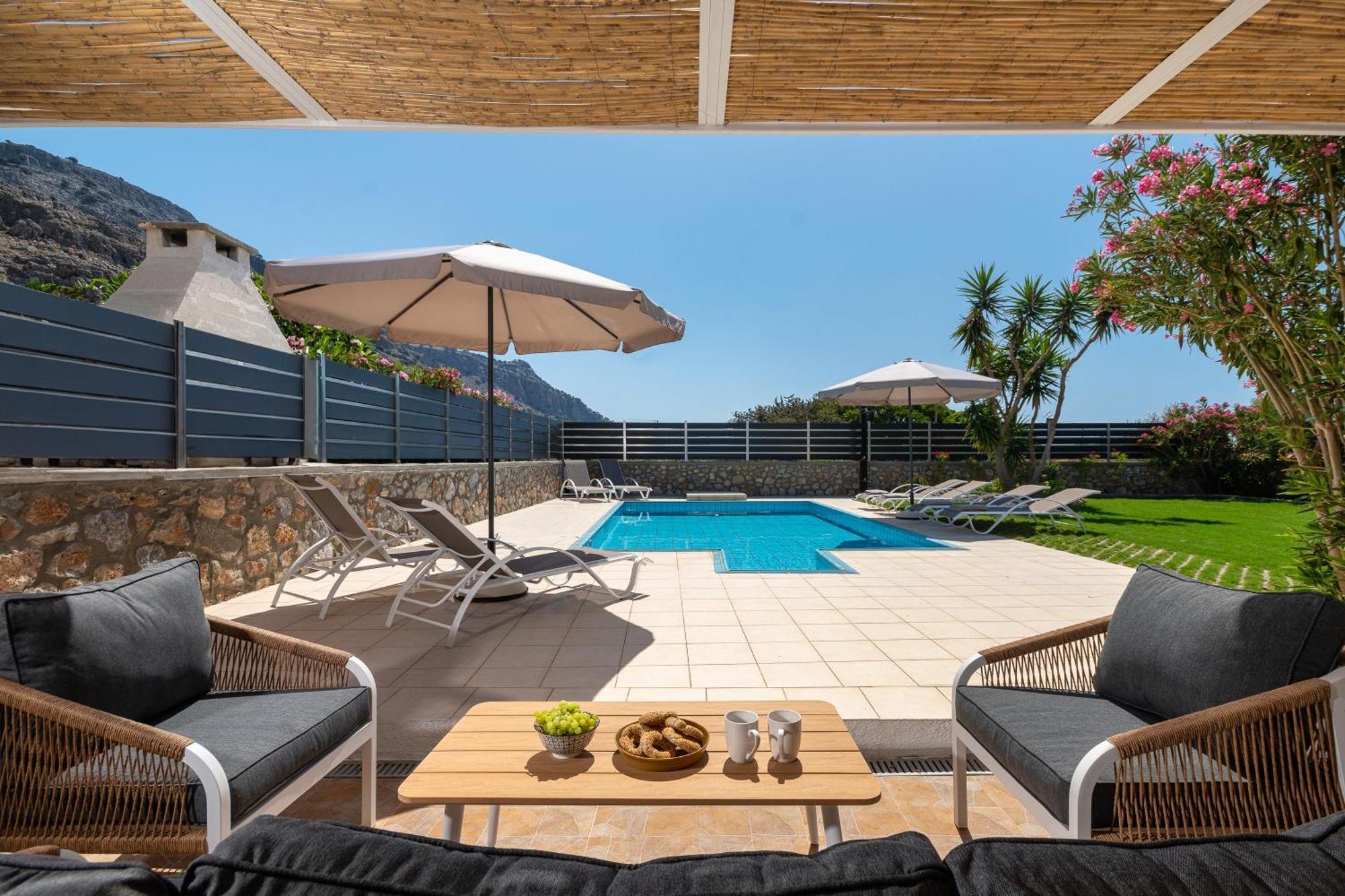 Villa Mariani II - In Lothiarika, Newly Renovated June 2024, Private Pool, Lindos 10 Min, Beach 120M Lardos Eksteriør billede